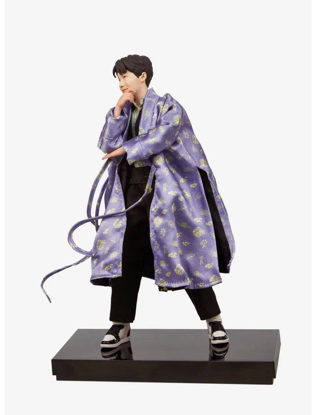 BTS j-hope Deluxe Statue