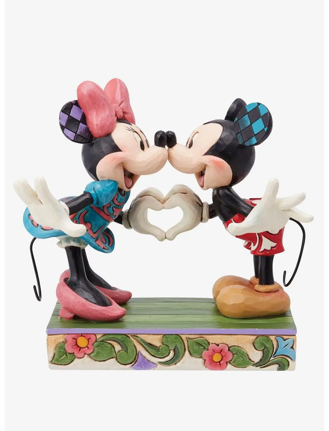 Disney Mickey & Minnie with Heart Jim Shore Figurine