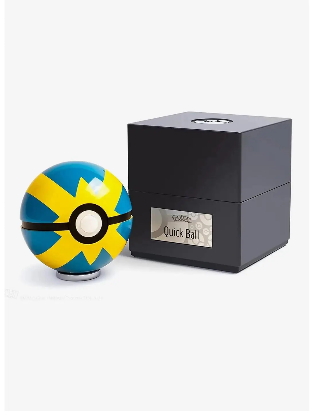 Pokémon Quick Ball Replica