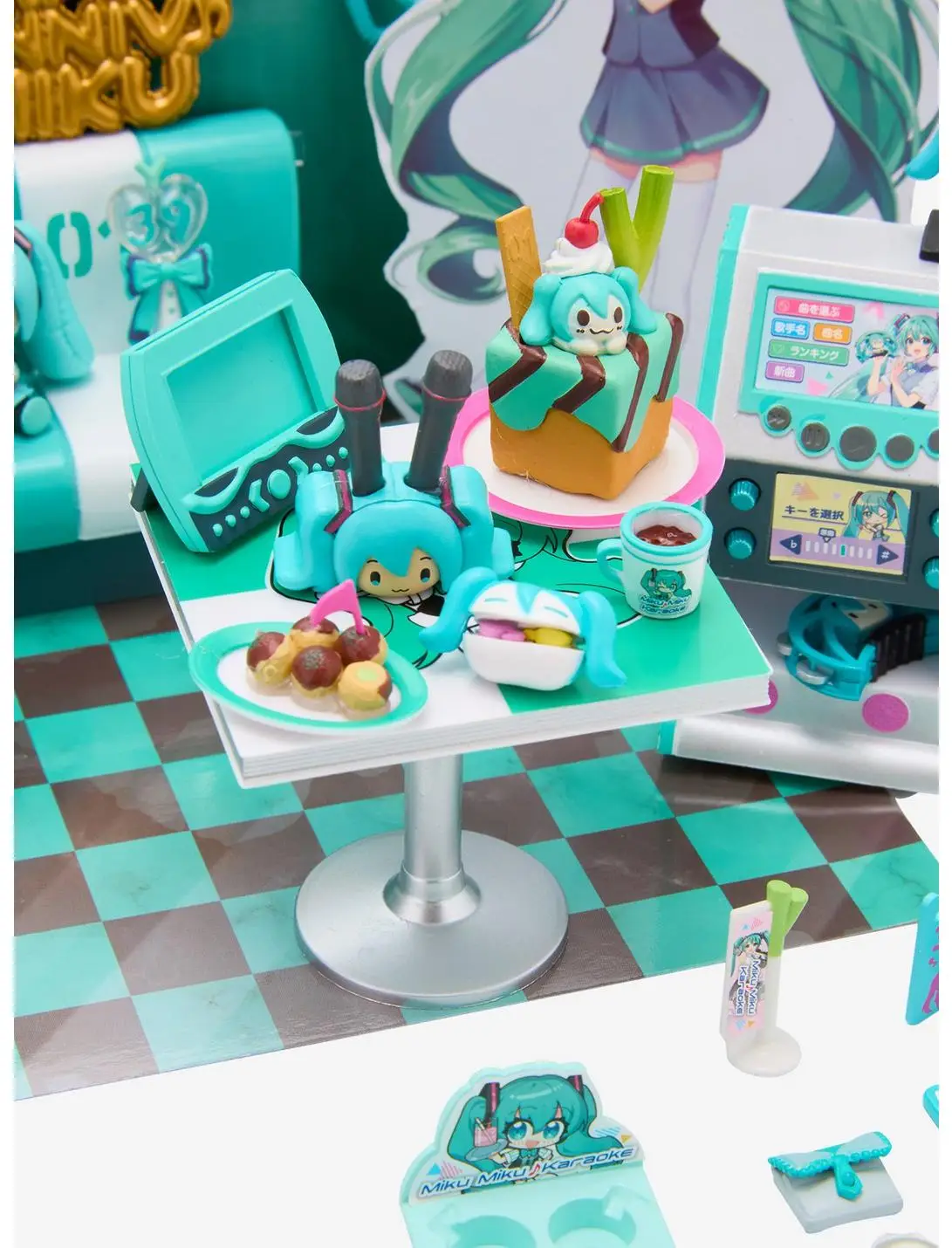 Re-Ment Hatsune Miku Karaoke Blind Box Figure Set