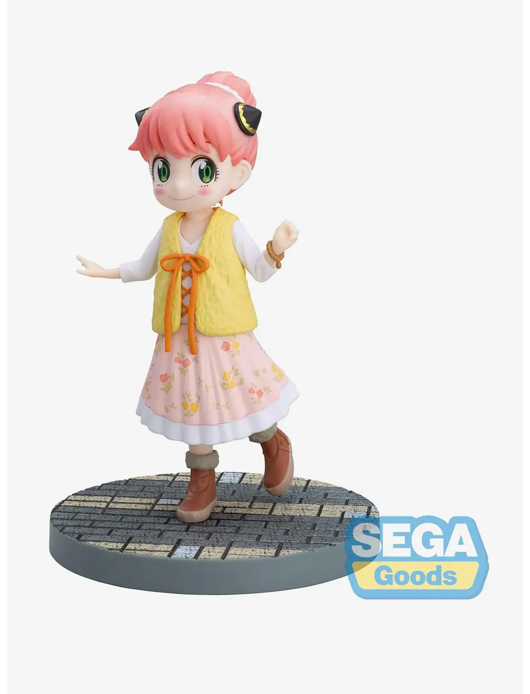 Sega Spy x Family Luminasta Anya Forger Figure (Stylish Look Vol. 3.5 Ver.)