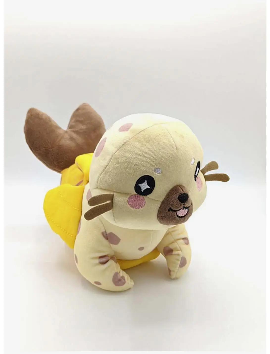 Tasty Peach Over-Ripe Banana Seal Plush